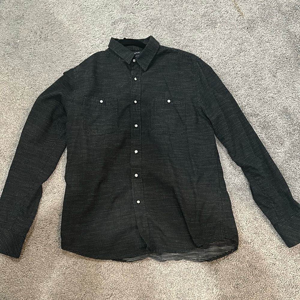 Men’s American Rag Button Down Shirt Size M